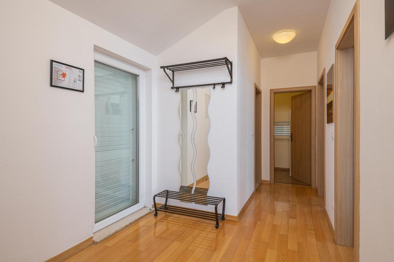קאבטאט Apartments Didan מראה חיצוני תמונה
